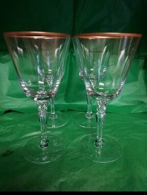 Fostoria Gold Trimed Wine Glasses set Off 4...B30